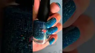 @pluslifelacquer Swiftness, from the Minecraft Potions collection! #nails #shiningnails #nailart