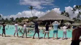 Club Med Punta-Cana crazy sign mampi