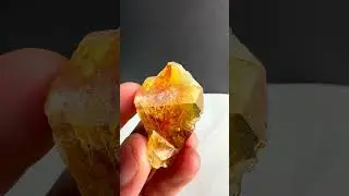 Twin Honey Titanite from Pakistan | Fine Art Minerals | Titanite |