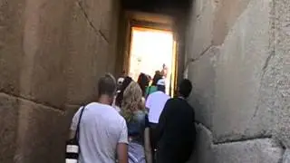 MOV024