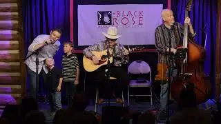 Bill Hearne, Don Richmond, & Travis Hearne &ldquo;New Mexico Rain&rdquo; at The Black Rose Acoustic Society