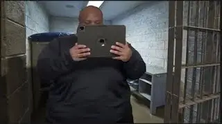 EDP445 Twerks for jail officer