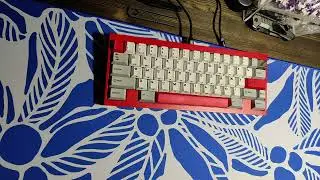 Tofu60 2.0 \ LICHICX XCJZ PURPLE BAMBOO SWITCH \ EPBT Sav-81 keycaps