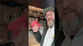 M&ouml;gt ihr Wild? Die Sp&auml;tzialisten mit ihrem FoodTruck gecheckt. #grimmtestet #probieren #foodtest