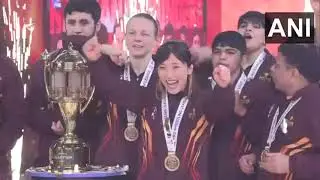 Haryana Thunders lift Pro Wrestling League 2026 trophy after defeating Delhi Dangal Warriors 5-4