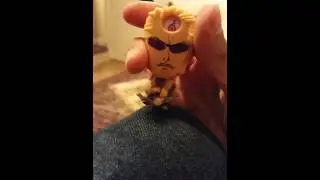 Magic Kinder Marvel Avengers Hulk and Hawkeye