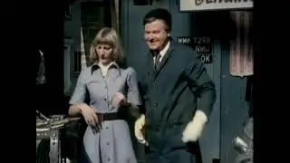 Transistor Radio - The Benny Hill Show (1976)