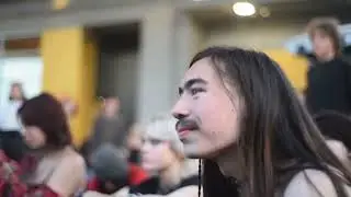 steven shoelace plays clementine under the hawthorne bridge 