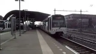 RET 5507 en 5512 komen aan te Leidschenveen Centrum