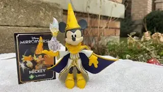 Быстрый обзор фигурки Микки Мауса Mirrorverse от McFarlane Toys вышел в 2021 году.