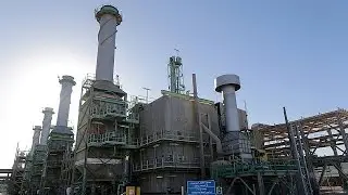 Prezzo del petrolio ancora ai minimi