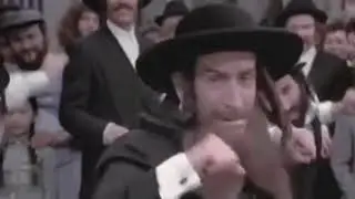 Louis de Fun&egrave;s MY HEART STILL BEATS (Klezmer)
