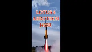 Lotus 5 Rocket on an Aerotech J425R Motor RIMRA Rocket Club Composite Warehouse Kit