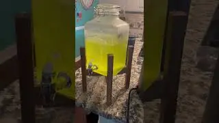 Adjustable Drink Dispenser Stand   2  3 Gallon Glass Jar and Plastic Jug Holder Review