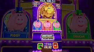 Buying A Bonus At This Pig Coin Trio Royal Slot!
