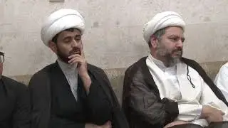 وَلِسُلَيْمَانَ الرِّيحَ عَاصِفَةً تَجْرِي بِأَمْرِهِ إِلَى الْأَرْضِ الَّتِي بَارَكْنَا فِيهَا ۚ ..