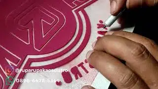 Custem Sweater Hoodie Dengan Polyflex Flocking