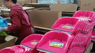 【Factory Tour】Unveiling the Efficient Packaging Process of Cleaning Broom Products