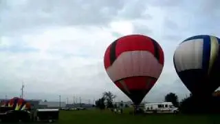 Festival des Montgolfières 2009, St-Jean sur Richelieu - Envolée chez Québecor!