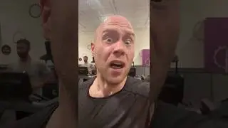 OH GOD!! #shorts #ohno #ohgod #goodness #planetfitness #wildlife #crazy #moments #gym #fyp #diy #fy