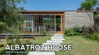 House Design: Seamless Integration of Modern Elegance and Natural Harmony in Albatroz House