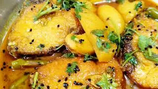 রুই মাছের ঝোল একবার বানিয়ে দেখুন | শীতকালীন রুই মাছের পাতলা ঝোল | Rui macher jhol recipe