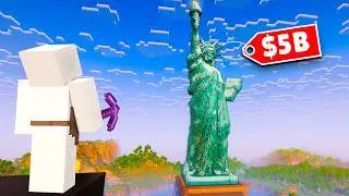 I Became a Famous Builder on Minecraft's Largest Server