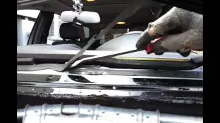How A Windshield is Removed and Installed  ( One way anyways )