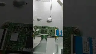 Plasma samsung PL51E450A1 con solo luz de stanbay, soluci&oacute;n : cambio y programaci&oacute;n de la memoria 👌