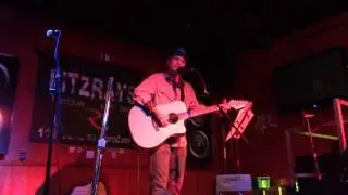 DeRoK - Sweet Mary - Live at FitzRays March 2017