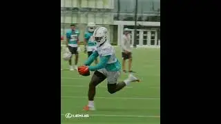 TUA TO CHASE EDMONDS AT MIAMI DOLPHINS 2022 TRAINING CAMP