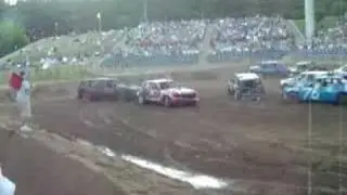 midsize demo derby heat 2 big willie in black wagon
