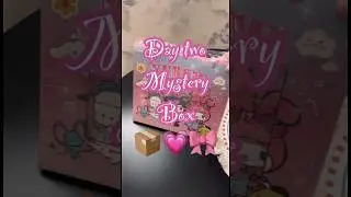 Day two charms 💓🎀📦 #art #diy #unboxing #sanrio #toys #mysterybox