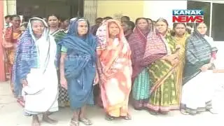 Women Protest Against Liquor in Balangir