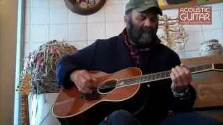 New Blues Lesson Lick of the Month from Acoustic Guitar