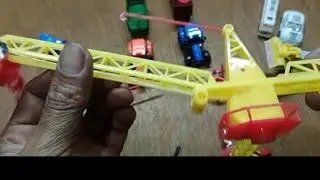 merakit tower krin dan menyusun traktor buah dan mobil mobilan