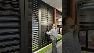Aluminum louvered window