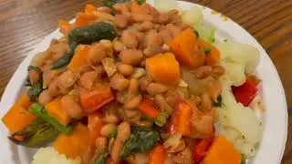 Breakfast best college food dining Bear den Ivy Room Cornell University  New York USA