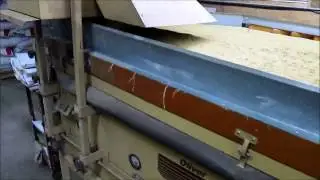 Oliver 160 Gravity Table cleaning clover seed