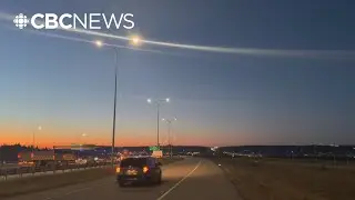 Why the province is replacing hundreds of highway lights in Calgary