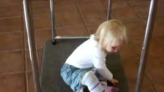 Viva Calliope Pretends she is Luggage