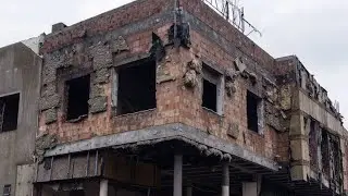 Зашли в отель бездомных,напала собака !! Hotel Jb Krakow