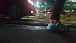 Busy Street At Night View From Sidewalk | Ambience 10 Minutes #ambience #street #night #traffic