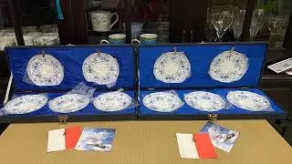 Noritake Blue Garland Fine China Plate Set