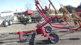 Tonutti 10 wheel rake