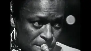 Amiri Baraka - When Miles Split