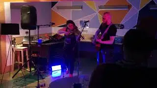 The Troll Hunters (duo) - Cazonto