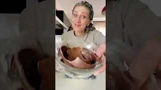 Plumcake al cioccolato delle uova di Pasqua
