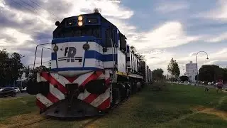 EMD General Motors GT22 9052 pasando a las CHAPAS! Por Gral Roca Río Negro