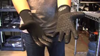 Hyperflex AMP Glove Review - Wetsuit Wearhouse Video Series